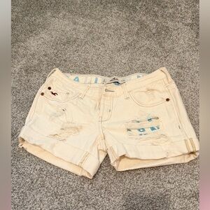 Hollister Women's Cream Jean Shorts